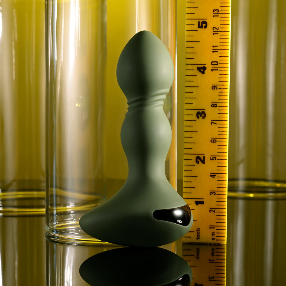 Evolved LIEUTENANT - Green 12.2 cm USB Rechargeable Vibrating Butt Plug-EN-RS-4882-2