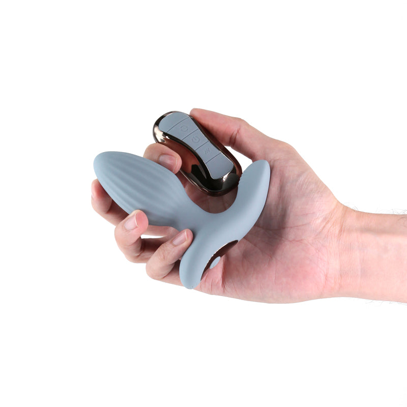 Renegade Summit - Grey - Grey 10.2 cm USB Rechargeable Vibrating Butt Plug with Remote - NSN-1132-79