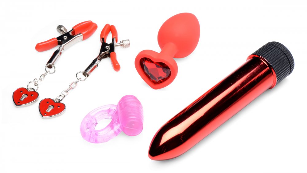 Passion Heart Gift Set Anal Plug Cock Ring Nipple Clamp Vibrator