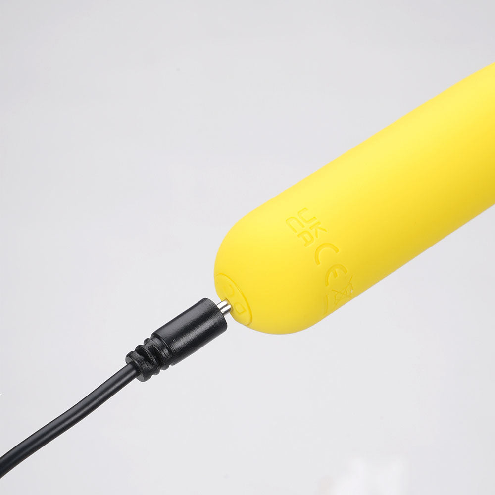 Maia TAWNI - Yellow - Yellow 9 cm USB Rechargeable Bullet with Flickering Tip-BO-25-06-YELLOW