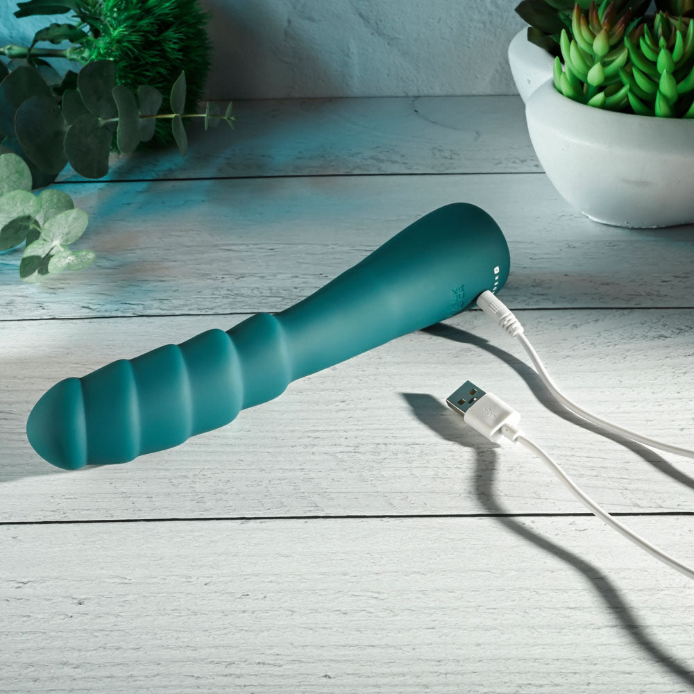 Gender X SCORPION - Green 21.2 cm USB Rechargeable Vibrator-GX-RS-3793-2