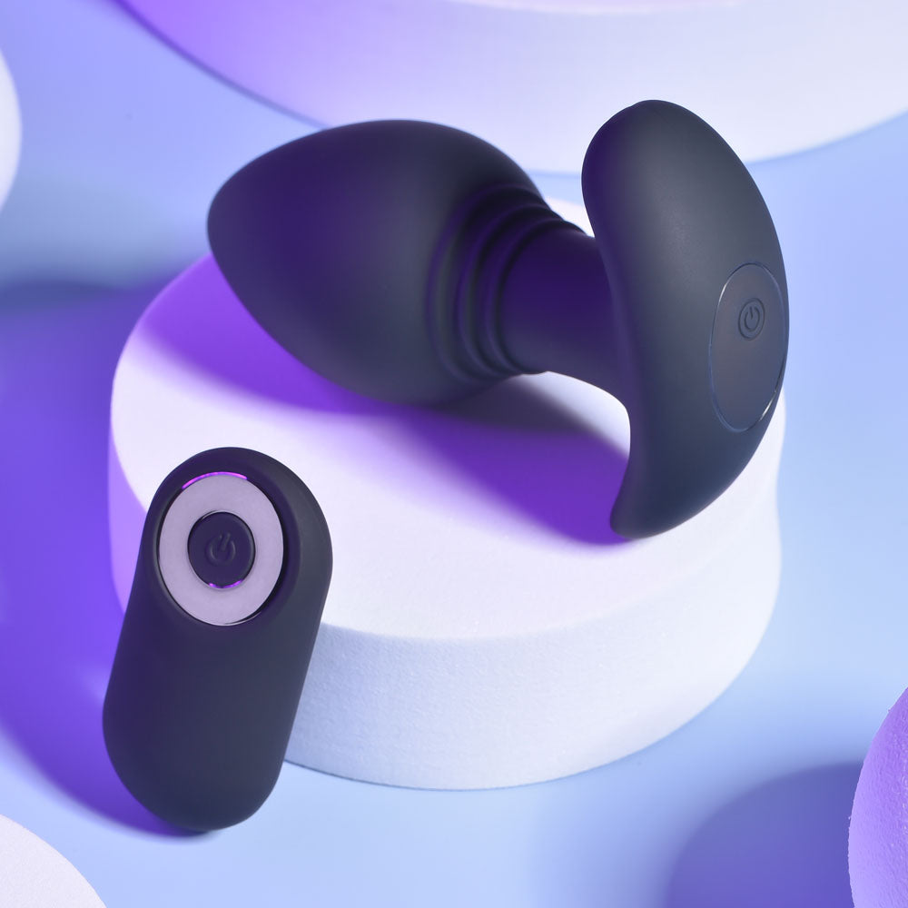 Playboy Pleasure PLUG & PLAY - Black 10.3 cm USB Rechargeable Vibrating Butt Plug with Wireless