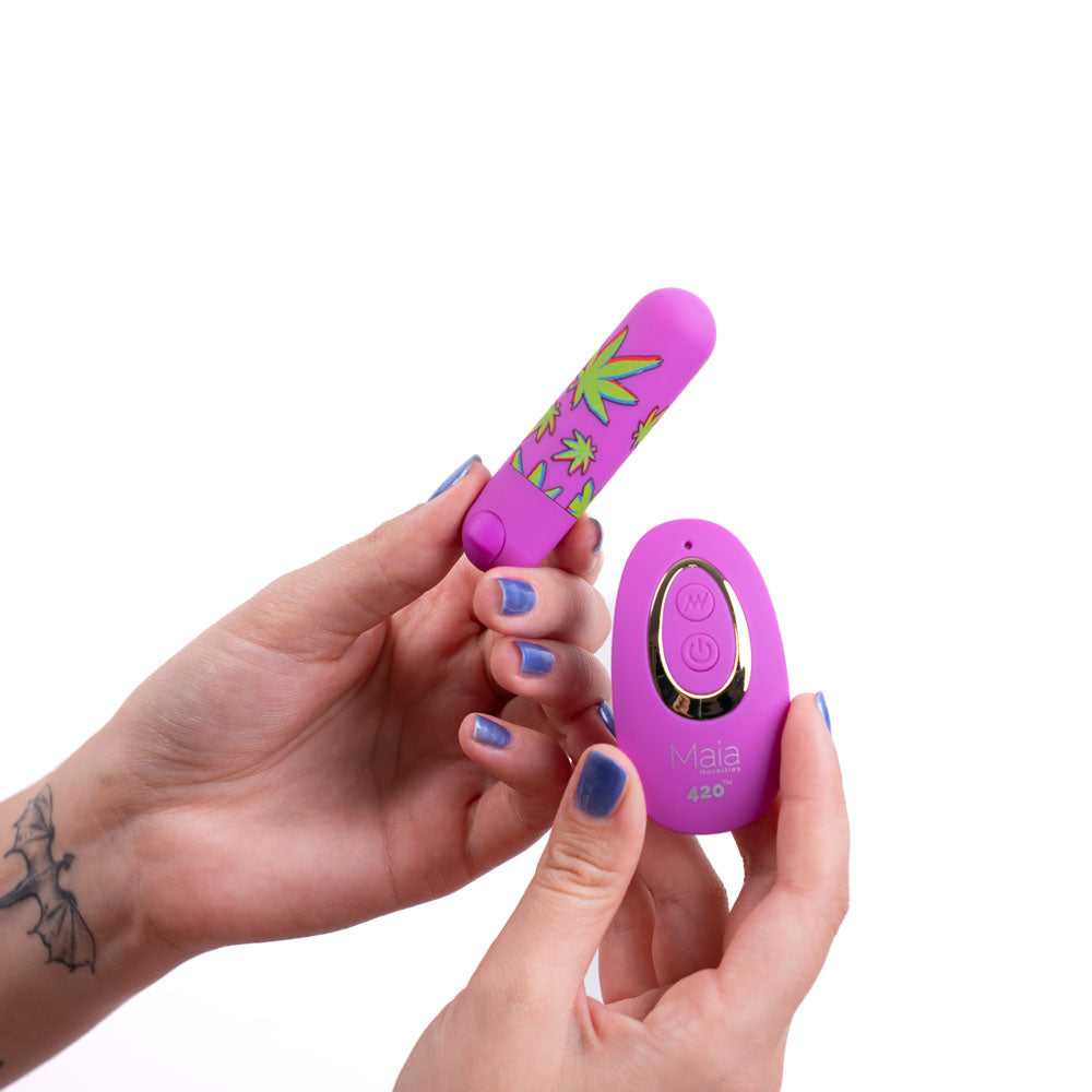 Maia JESSI 420 Remote - Purple 7.6 cm USB Rechargeable Bullet with Wireless Remote-RM330-LF2