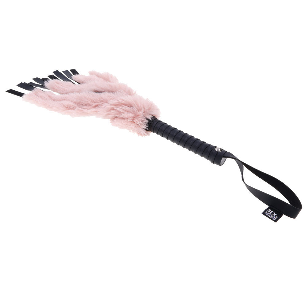 Sex & Mischief Brat Faux Fur Flogger - Black 50 cm Whip with Pink Faux Feather-SS09848