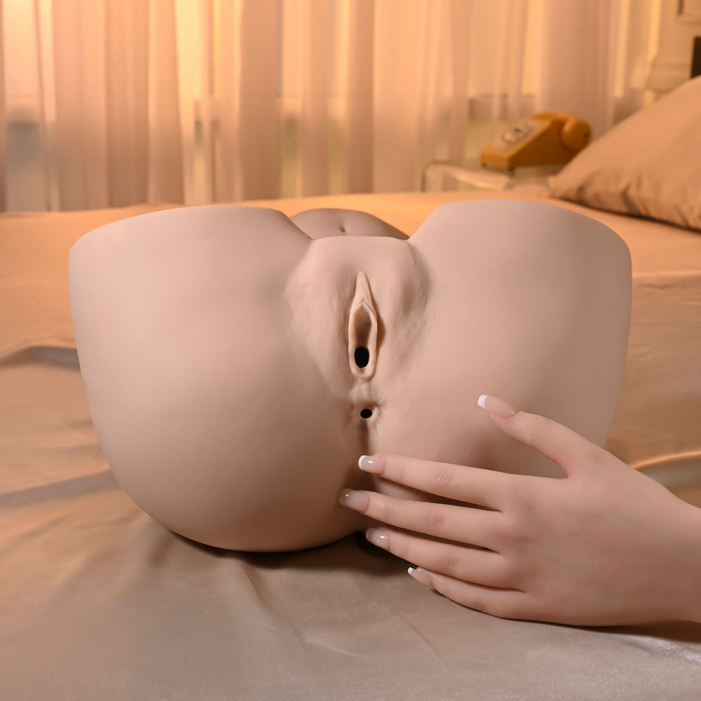 Zero Tolerance SQUIRT FOR ME XL RILEY REID - Flesh USB Rechargeable Realistic Squirting Masturb